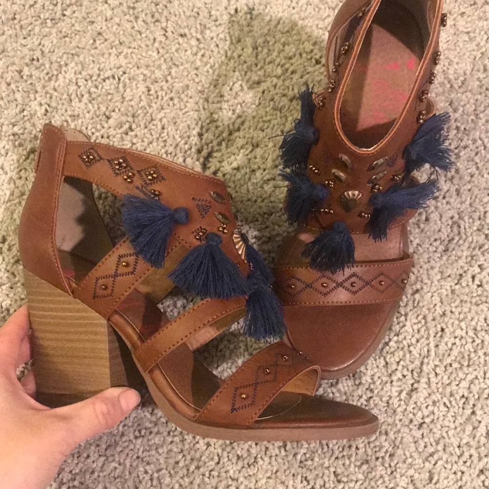 NWOT Jellypop Essaouira heel